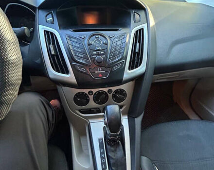 Сірий Форд Фокус, об'ємом двигуна 2 л та пробігом 191 тис. км за 7800 $, фото 22 на Automoto.ua