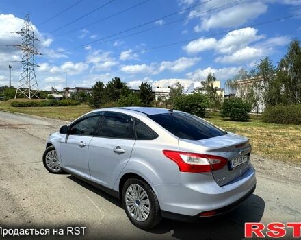 Серый Форд Фокус, объемом двигателя 1 л и пробегом 175 тыс. км за 6000 $, фото 1 на Automoto.ua