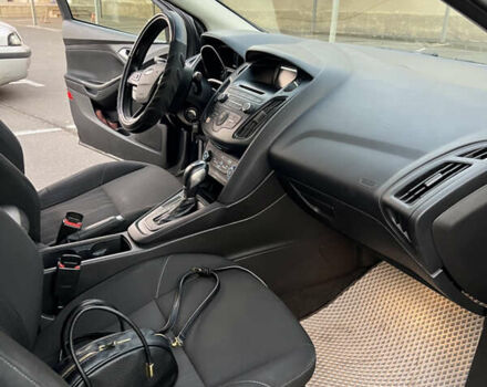 Сірий Форд Фокус, об'ємом двигуна 2 л та пробігом 182 тис. км за 7300 $, фото 9 на Automoto.ua