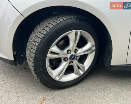 Сірий Форд Фокус, об'ємом двигуна 2 л та пробігом 234 тис. км за 6600 $, фото 17 на Automoto.ua