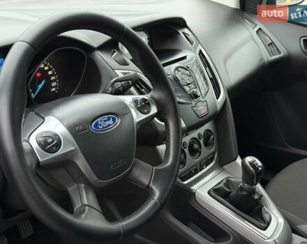 Серый Форд Фокус, объемом двигателя 1 л и пробегом 145 тыс. км за 6350 $, фото 38 на Automoto.ua