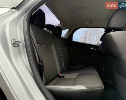 Серый Форд Фокус, объемом двигателя 2 л и пробегом 176 тыс. км за 8990 $, фото 10 на Automoto.ua