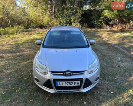 Сірий Форд Фокус, об'ємом двигуна 2 л та пробігом 191 тис. км за 7800 $, фото 1 на Automoto.ua