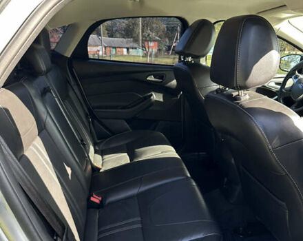 Серый Форд Фокус, объемом двигателя 2 л и пробегом 260 тыс. км за 7000 $, фото 12 на Automoto.ua