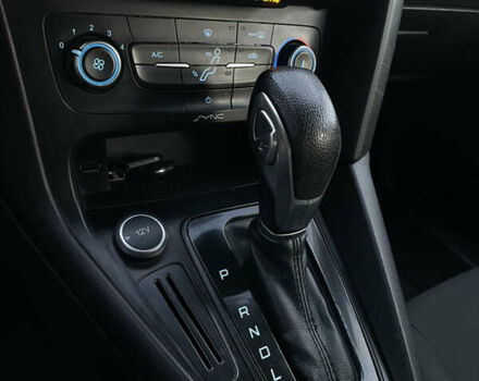 Форд Фокус 2015 в Одессе на Automoto.ua Серый Форд Фокус, объемом двигателя 2 л и пробегом 250 тыс. км за 7000 $, фото 17 на Automoto.ua