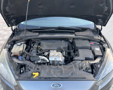 Серый Форд Фокус, объемом двигателя 1 л и пробегом 218 тыс. км за 6800 $, фото 16 на Automoto.ua