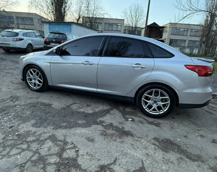 Серый Форд Фокус, объемом двигателя 2 л и пробегом 122 тыс. км за 8999 $, фото 4 на Automoto.ua