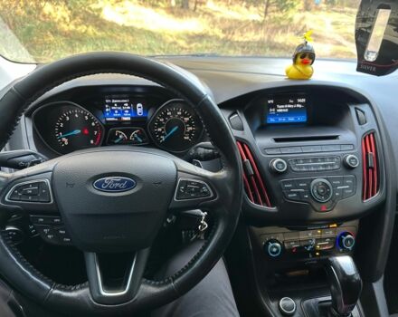 Серый Форд Фокус, объемом двигателя 2 л и пробегом 170 тыс. км за 8300 $, фото 6 на Automoto.ua