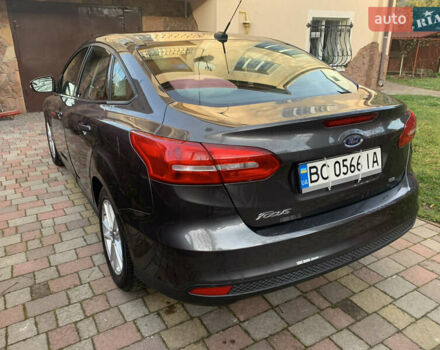 Сірий Форд Фокус, об'ємом двигуна 2 л та пробігом 70 тис. км за 8700 $, фото 5 на Automoto.ua