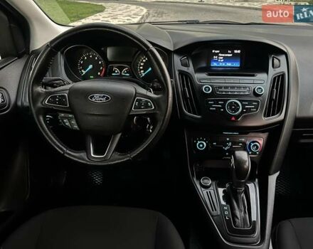 Сірий Форд Фокус, об'ємом двигуна 2 л та пробігом 250 тис. км за 6999 $, фото 32 на Automoto.ua