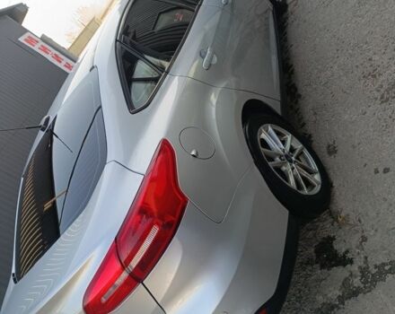 Сірий Форд Фокус, об'ємом двигуна 2 л та пробігом 165 тис. км за 6500 $, фото 4 на Automoto.ua