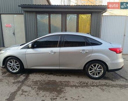 Серый Форд Фокус, объемом двигателя 2 л и пробегом 165 тыс. км за 6500 $, фото 4 на Automoto.ua