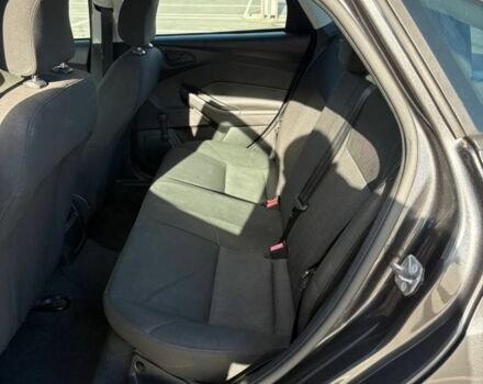 Сірий Форд Фокус, об'ємом двигуна 2 л та пробігом 186 тис. км за 6499 $, фото 8 на Automoto.ua