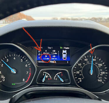 Сірий Форд Фокус, об'ємом двигуна 2 л та пробігом 140 тис. км за 8999 $, фото 11 на Automoto.ua