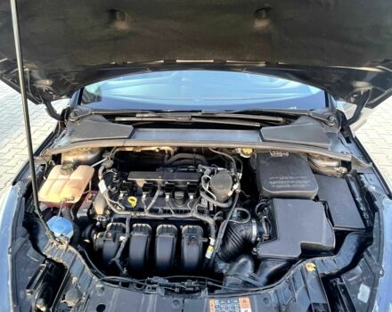 Серый Форд Фокус, объемом двигателя 2 л и пробегом 223 тыс. км за 7700 $, фото 6 на Automoto.ua