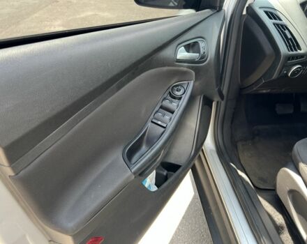 Серый Форд Фокус, объемом двигателя 2 л и пробегом 210 тыс. км за 7600 $, фото 10 на Automoto.ua