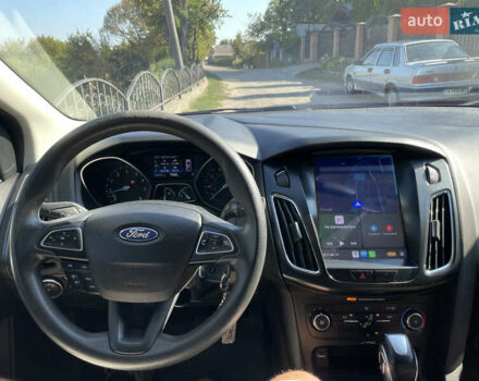 Сірий Форд Фокус, об'ємом двигуна 2 л та пробігом 228 тис. км за 8000 $, фото 29 на Automoto.ua