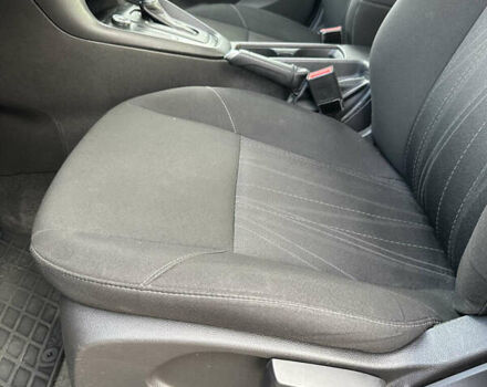 Форд Фокус 2015 у Буче на Automoto.ua Сірий Форд Фокус, об'ємом двигуна 2 л та пробігом 175 тис. км за 7500 $, фото 33 на Automoto.ua