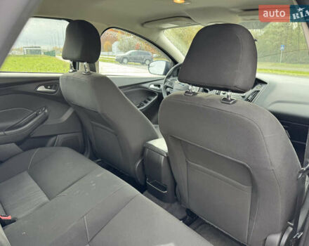 Форд Фокус 2015 в Львове на Automoto.ua Серый Форд Фокус, объемом двигателя 2 л и пробегом 123 тыс. км за 7600 $, фото 10 на Automoto.ua