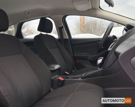 Серый Форд Фокус, объемом двигателя 2 л и пробегом 131 тыс. км за 8700 $, фото 9 на Automoto.ua