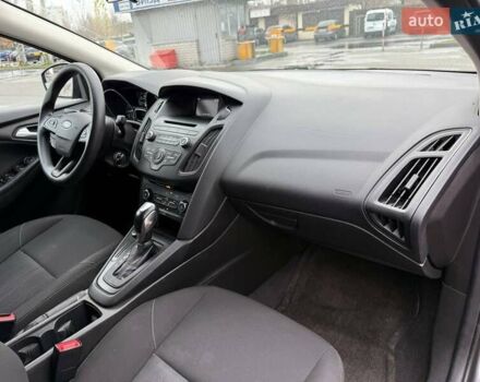 Серый Форд Фокус, объемом двигателя 2 л и пробегом 148 тыс. км за 9500 $, фото 10 на Automoto.ua