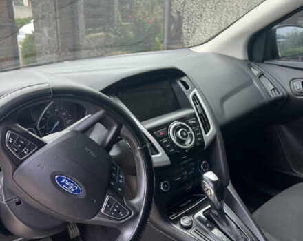 Форд Фокус 2015 в Гайсине на Automoto.ua Серый Форд Фокус, объемом двигателя 2 л и пробегом 155 тыс. км за 8500 $, фото 5 на Automoto.ua