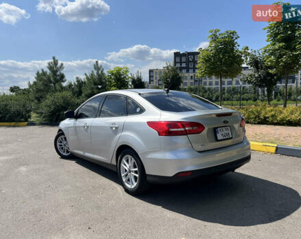 Форд Фокус 2015 у Києві на Automoto.ua Сірий Форд Фокус, об'ємом двигуна 2 л та пробігом 210 тис. км за 9000 $, фото 7 на Automoto.ua