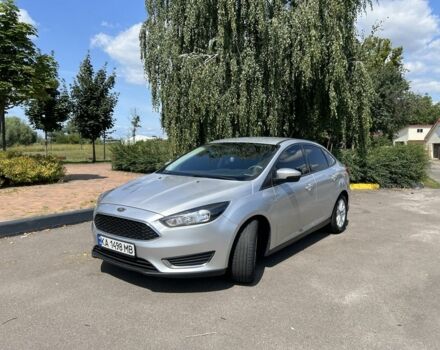 Серый Форд Фокус, объемом двигателя 2 л и пробегом 210 тыс. км за 7600 $, фото 1 на Automoto.ua