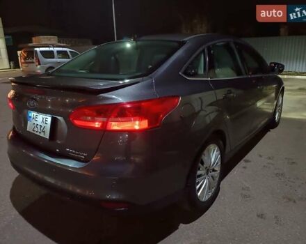 Серый Форд Фокус, объемом двигателя 2 л и пробегом 150 тыс. км за 10000 $, фото 5 на Automoto.ua