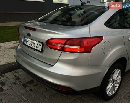 Сірий Форд Фокус, об'ємом двигуна 2 л та пробігом 250 тис. км за 6999 $, фото 21 на Automoto.ua