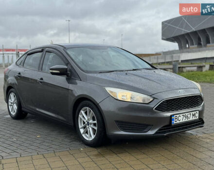Форд Фокус 2015 в Львове на Automoto.ua Серый Форд Фокус, объемом двигателя 2 л и пробегом 123 тыс. км за 7600 $, фото 2 на Automoto.ua