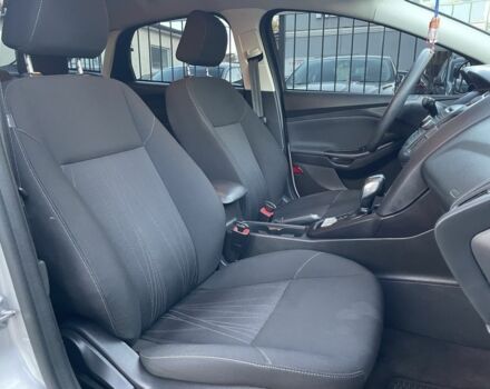 Сірий Форд Фокус, об'ємом двигуна 2 л та пробігом 83 тис. км за 9500 $, фото 11 на Automoto.ua