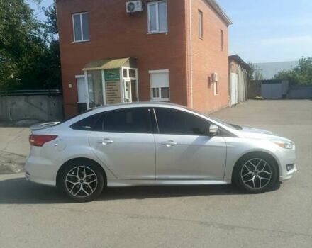 Сірий Форд Фокус, об'ємом двигуна 2 л та пробігом 107 тис. км за 9000 $, фото 5 на Automoto.ua