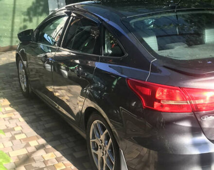 Форд Фокус 2015 в Николаеве на Automoto.ua Серый Форд Фокус, объемом двигателя 2.01 л и пробегом 160 тыс. км за 9000 $, фото 1 на Automoto.ua