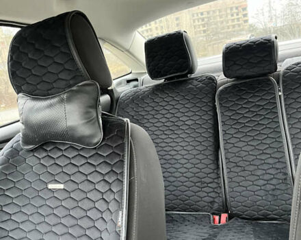 Серый Форд Фокус, объемом двигателя 2 л и пробегом 120 тыс. км за 8800 $, фото 23 на Automoto.ua