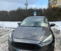 Сірий Форд Фокус, об'ємом двигуна 2 л та пробігом 160 тис. км за 8200 $, фото 1 на Automoto.ua