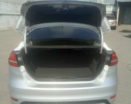 Сірий Форд Фокус, об'ємом двигуна 2 л та пробігом 107 тис. км за 9000 $, фото 14 на Automoto.ua