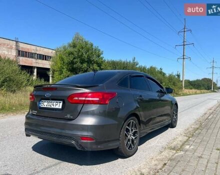 Сірий Форд Фокус, об'ємом двигуна 2 л та пробігом 162 тис. км за 8200 $, фото 3 на Automoto.ua