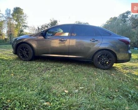 Сірий Форд Фокус, об'ємом двигуна 2 л та пробігом 220 тис. км за 7600 $, фото 7 на Automoto.ua