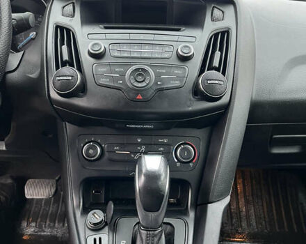 Серый Форд Фокус, объемом двигателя 2 л и пробегом 120 тыс. км за 8800 $, фото 18 на Automoto.ua