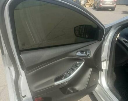 Сірий Форд Фокус, об'ємом двигуна 2 л та пробігом 107 тис. км за 9000 $, фото 9 на Automoto.ua