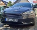 Сірий Форд Фокус, об'ємом двигуна 2 л та пробігом 173 тис. км за 8200 $, фото 3 на Automoto.ua