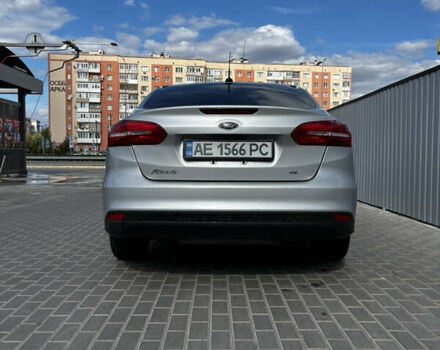 Серый Форд Фокус, объемом двигателя 2 л и пробегом 144 тыс. км за 8500 $, фото 1 на Automoto.ua