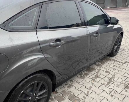 Серый Форд Фокус, объемом двигателя 2 л и пробегом 220 тыс. км за 7429 $, фото 2 на Automoto.ua