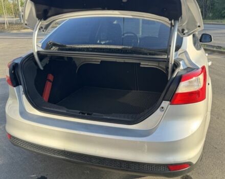 Серый Форд Фокус, объемом двигателя 2 л и пробегом 76 тыс. км за 5600 $, фото 2 на Automoto.ua