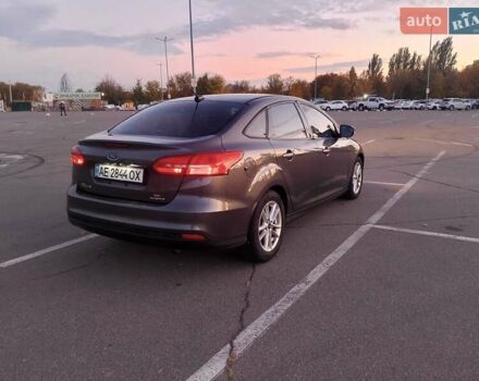 Форд Фокус 2015 в Днепре (Днепропетровске) на Automoto.ua Серый Форд Фокус, объемом двигателя 2 л и пробегом 259 тыс. км за 7800 $, фото 15 на Automoto.ua