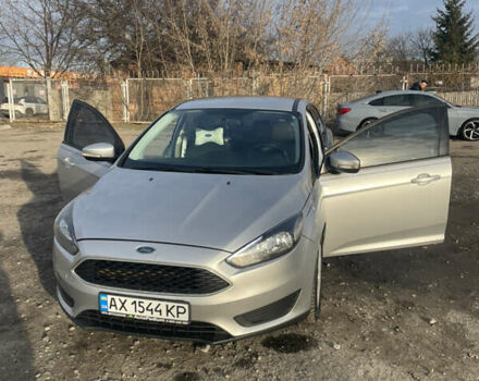 Сірий Форд Фокус, об'ємом двигуна 2 л та пробігом 126 тис. км за 10500 $, фото 6 на Automoto.ua