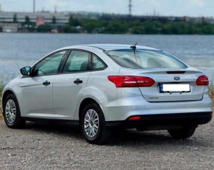 Сірий Форд Фокус, об'ємом двигуна 2 л та пробігом 190 тис. км за 6999 $, фото 5 на Automoto.ua