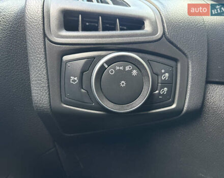 Серый Форд Фокус, объемом двигателя 2 л и пробегом 83 тыс. км за 9200 $, фото 18 на Automoto.ua