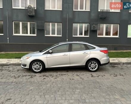 Сірий Форд Фокус, об'ємом двигуна 2 л та пробігом 250 тис. км за 6999 $, фото 4 на Automoto.ua